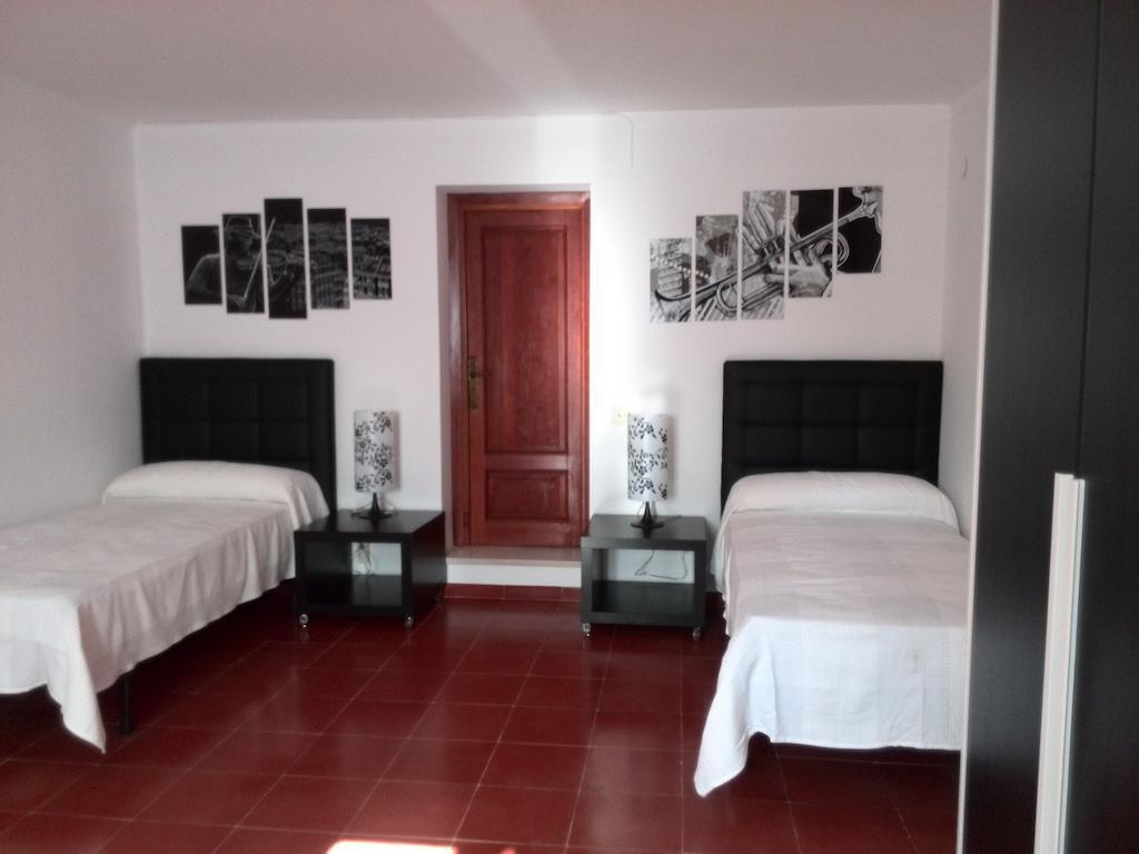 Can Mossenyer Sant Antoni de Portmany Zimmer foto